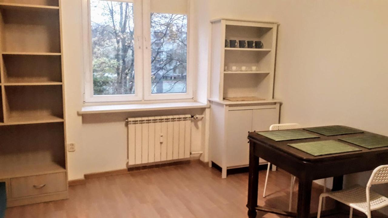 Kawalerka Na Starym Zoliborzu Apartamento Varsóvia Exterior foto